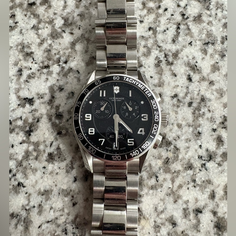 Victorinox Swiss Army Watch - Chrono Classic